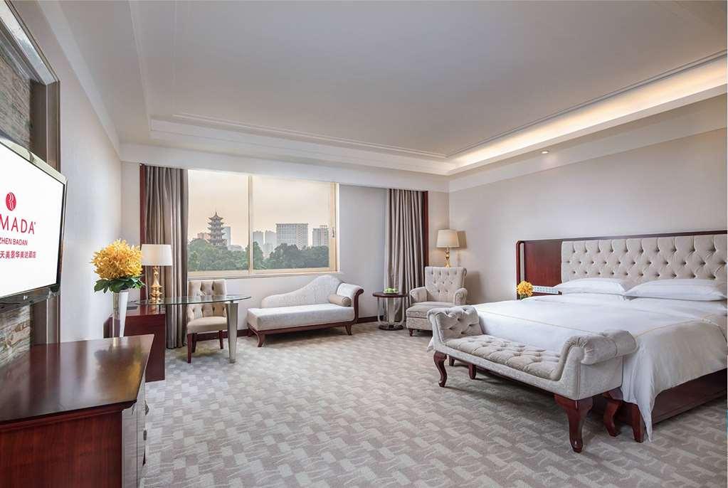 Hotel Ramada Shenzhen Baoan Pokój zdjęcie