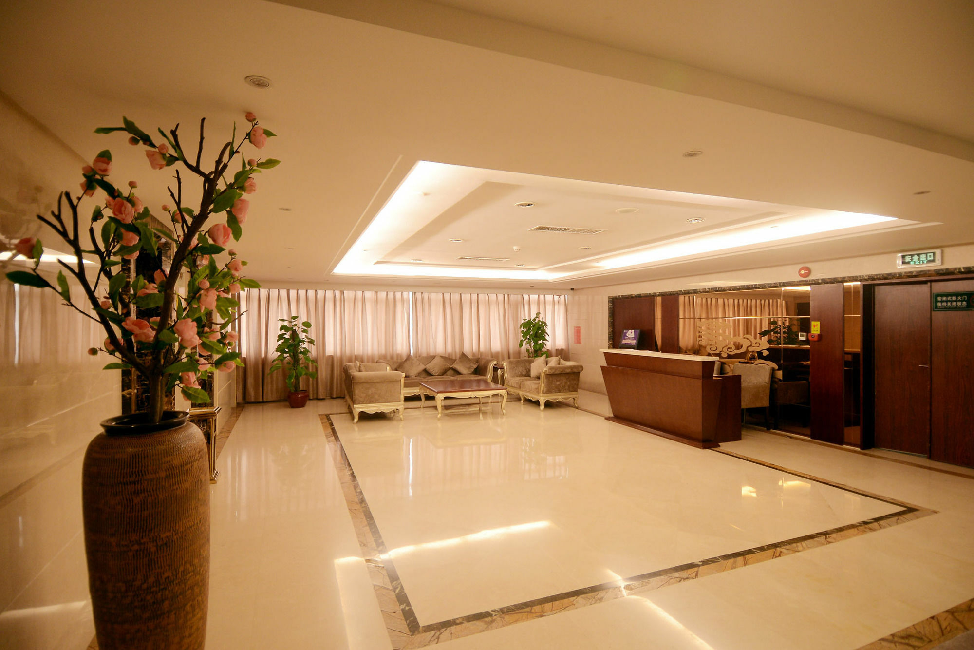 Hotel Ramada Shenzhen Baoan Zewnętrze zdjęcie