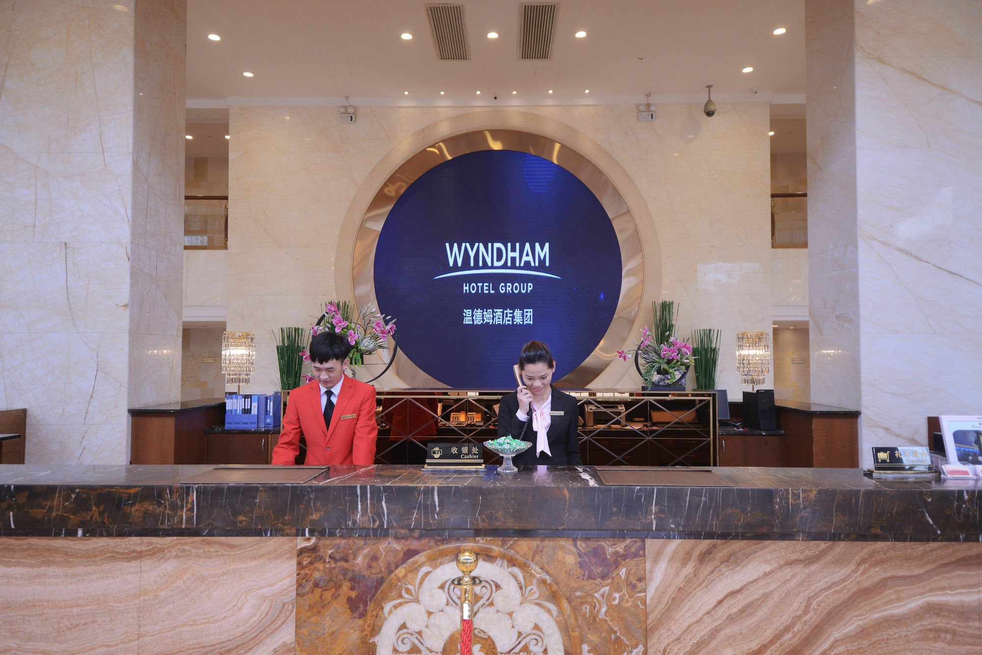 Hotel Ramada Shenzhen Baoan Zewnętrze zdjęcie